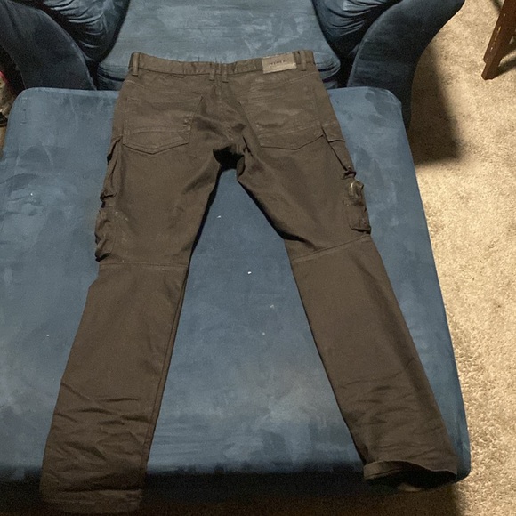 34/32 size - Picture 2 of 5